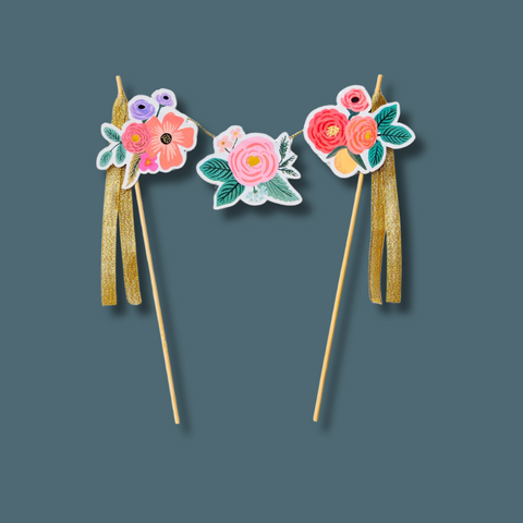 Flowers in between tassels