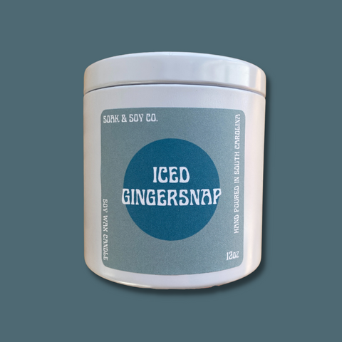Candle in white tin