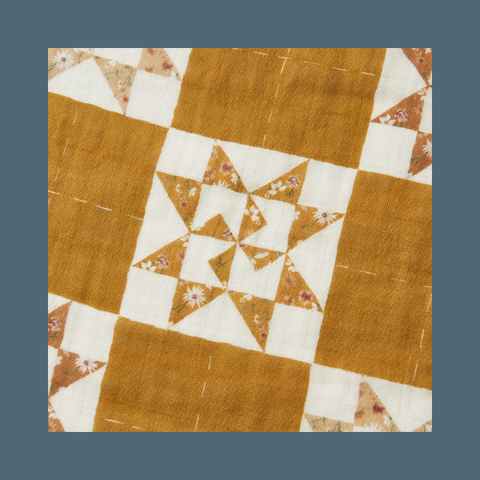 Organic Cotton Swaddle Blanket in Quilt