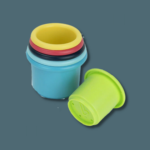 Multicolor cups
