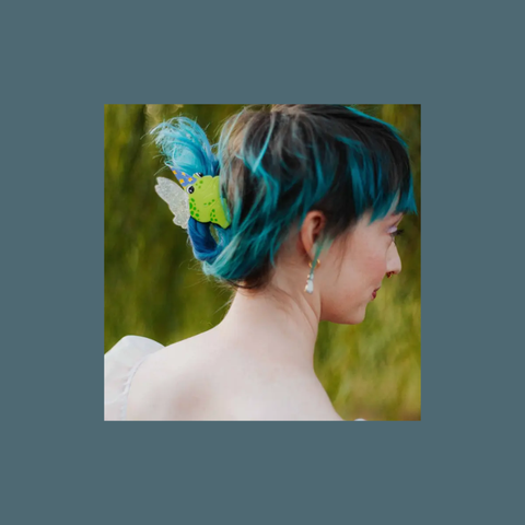 Wizard Frog Hair Claw