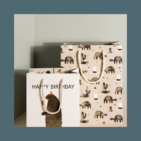 Bear with a party hat
